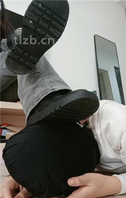 【爱可呀】在天台玩弄你们女神-绳艺套路资源网