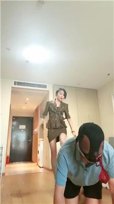 【爵恋霸主】手铐捆绑/内裤套头/抽耳光/骑马转胯/鞭打/滴蜡 bf42961-绳艺套路资源网