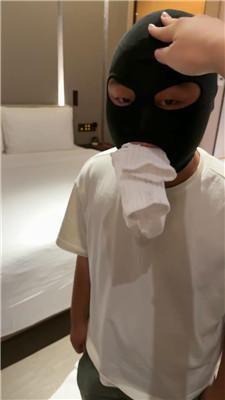 【子熙大人】嘴叼白袜/骑马鞭打/裸足脏鞋底狂舔 JS240923-7-绳艺套路资源网