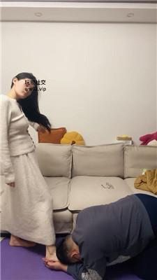 【埋汰】御姐女神玉足踩虐 bf49892-绳艺套路资源网