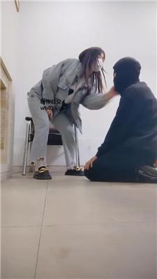 【女生也能很暴力】学生主皮鞋白袜暴力踢踹 JS241105-13-绳艺套路资源网
