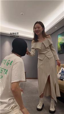 【狗哥】羞涩女神白皮鞋白袜气味辱 bf46598-绳艺套路资源网