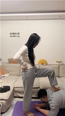 【埋汰】骑马转胯狗爬/玉足踩虐舔 JS241120-38-绳艺套路资源网