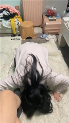 【白兔】棉袜脚踩羞涩可爱闺蜜犬 bf47229-绳艺套路资源网