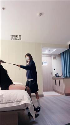 【奶味小仙女】母畜-涂鸦羞辱/踩踏喂食/皮鞋白袜踩虐 bf47652-绳艺套路资源网