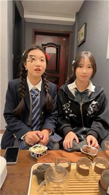 【狗哥】开发双S学生妹-耳光踩踏手捂窒息 bf47852-绳艺套路资源网