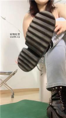 【欣欣子】牛仔裤坐脸窒息/掐乳/白袜脚踩 JS241208-15-绳艺套路资源网