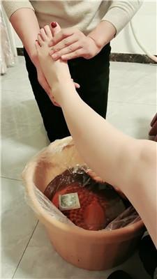 【美容院】伺候主人沐足-恋足舔 JS241208-23-绳艺套路资源网