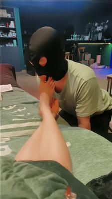 【咩祖】绿帽男友沉浸式恋足狂舔 JS241220-27-绳艺套路资源网