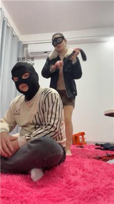 【姗姗】高跟肉丝脚踩踏鞭打 JS241211-46-绳艺套路资源网