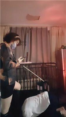 【百变小妈】反绑重度鞭打/长靴踢踹踩/囚禁狗笼 JS241221-16-绳艺套路资源网