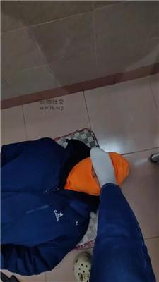 【奇了怪了】运动后原味鞋袜气味辱 JS241220-3-绳艺套路资源网
