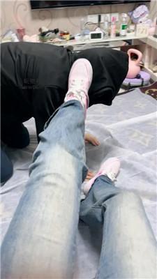 【桃子老师】闻舔臭鞋白袜/坐脸窒息掐乳 bf48042-绳艺套路资源网