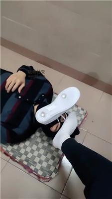 【奇了怪了】胯下辱鞭打/小白鞋白袜踩虐 JS241208-70-绳艺套路资源网
