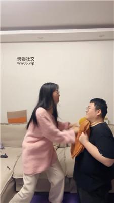 【埋汰】黑丝美腿舔/踩踏骑马 bf48407-绳艺套路资源网