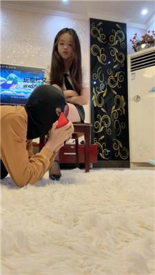 【珈怡】高跟黑丝狂舔/鞭打/虐乳 JS250102-2-绳艺套路资源网