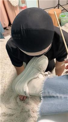 【沐沐大大】强迫舔小白鞋白袜玉足 JS241226-24-绳艺套路资源网