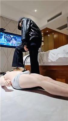 【上头姐妹团】学生素人主-贝壳头脏鞋玉足虐 JS250108-5-绳艺套路资源网