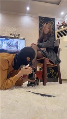 【咏慈】学生妹高跟黑丝踩虐/咬肉之刑 bf48913-绳艺套路资源网