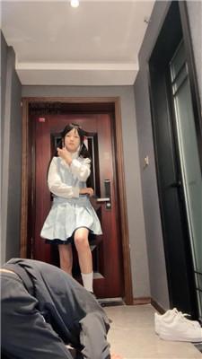 【狗哥】可爱小主-皮鞋白袜踩虐/坐脸窒息 bf49069-绳艺套路资源网