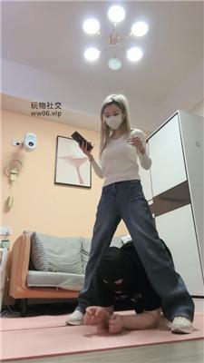 【一唯】白袜诱惑虐/牛仔裤坐脸 bf49627-绳艺套路资源网