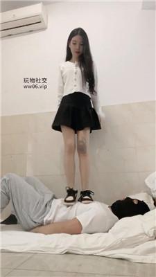 【陈甜女帝】耐克鞋全体重跳踩 bf49649-绳艺套路资源网