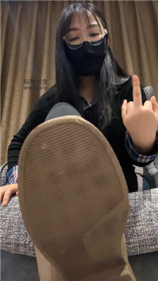 【小树】长筒靴羞辱白袜搓脚寸止控制    250118-25-绳艺套路资源网