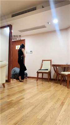 【绯闻王妃】狗链遛狗/抽耳光/揪耳朵/头压马桶【双视角版】JS250117-31-绳艺套路资源网