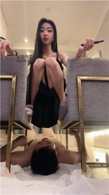【凉子】漂亮网红把榜一大哥虐成狗【下】-双视角版 bf49735-绳艺套路资源网