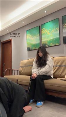 【素人挖掘机】小姐姐蓝鞋白棉袜羞辱 bf50191-绳艺套路资源网