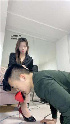 【依依】纹身小主-高跟玉足狂舔 bf50374-绳艺套路资源网