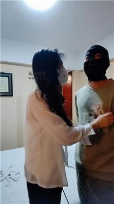 【霸王花】黑丝美腿诱惑脚下奴 bf49791-绳艺套路资源网