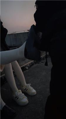 【七七小主】户外多名素人学生妹虐狗 bf49534-绳艺套路资源网